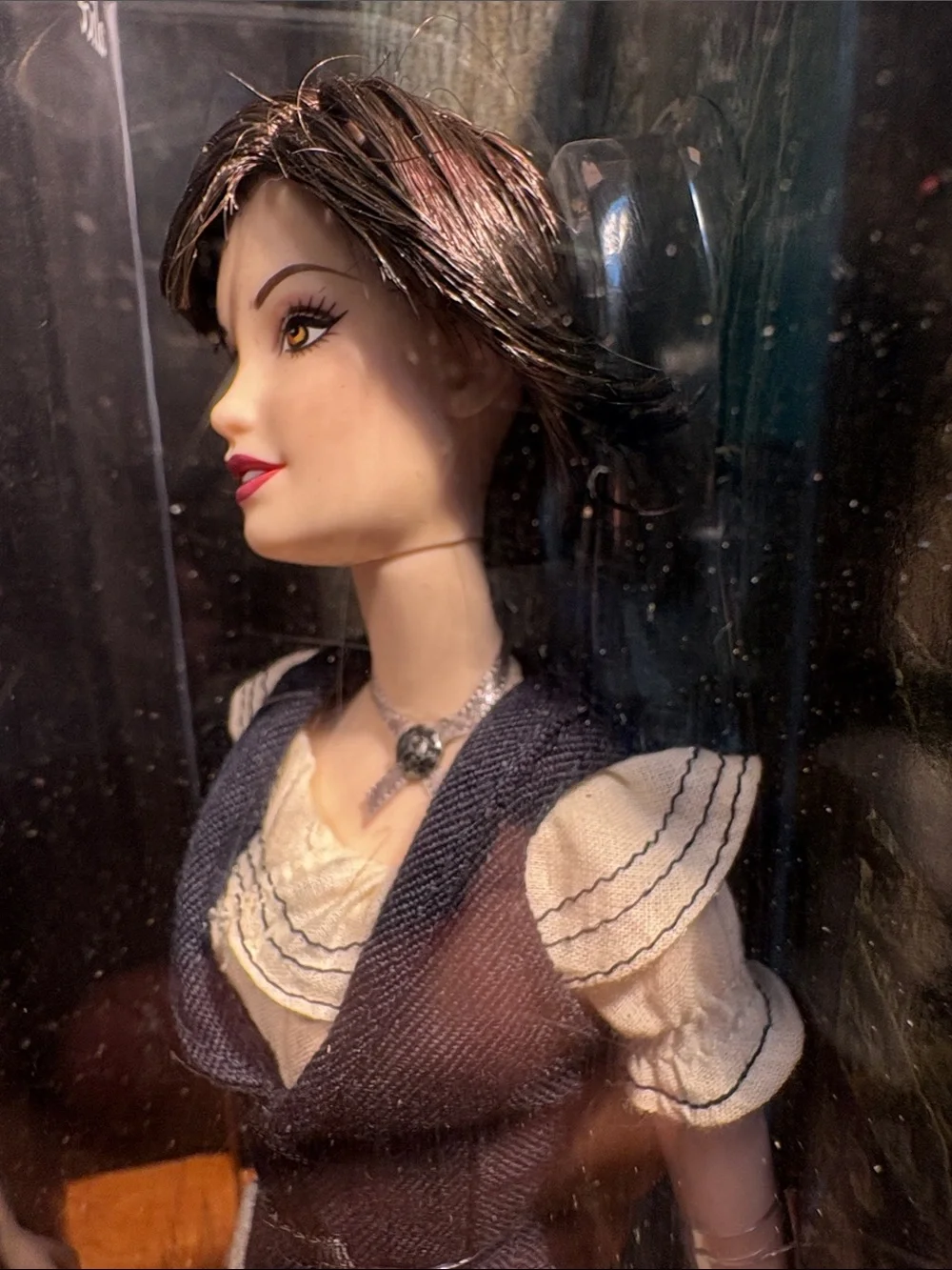 Barbie Twilight Saga Eclipse Alice Cullen Doll NRFB (Box Wear - See Pics)